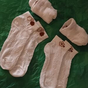 Floral Embroidered Women's Casual Socks - White and Brown